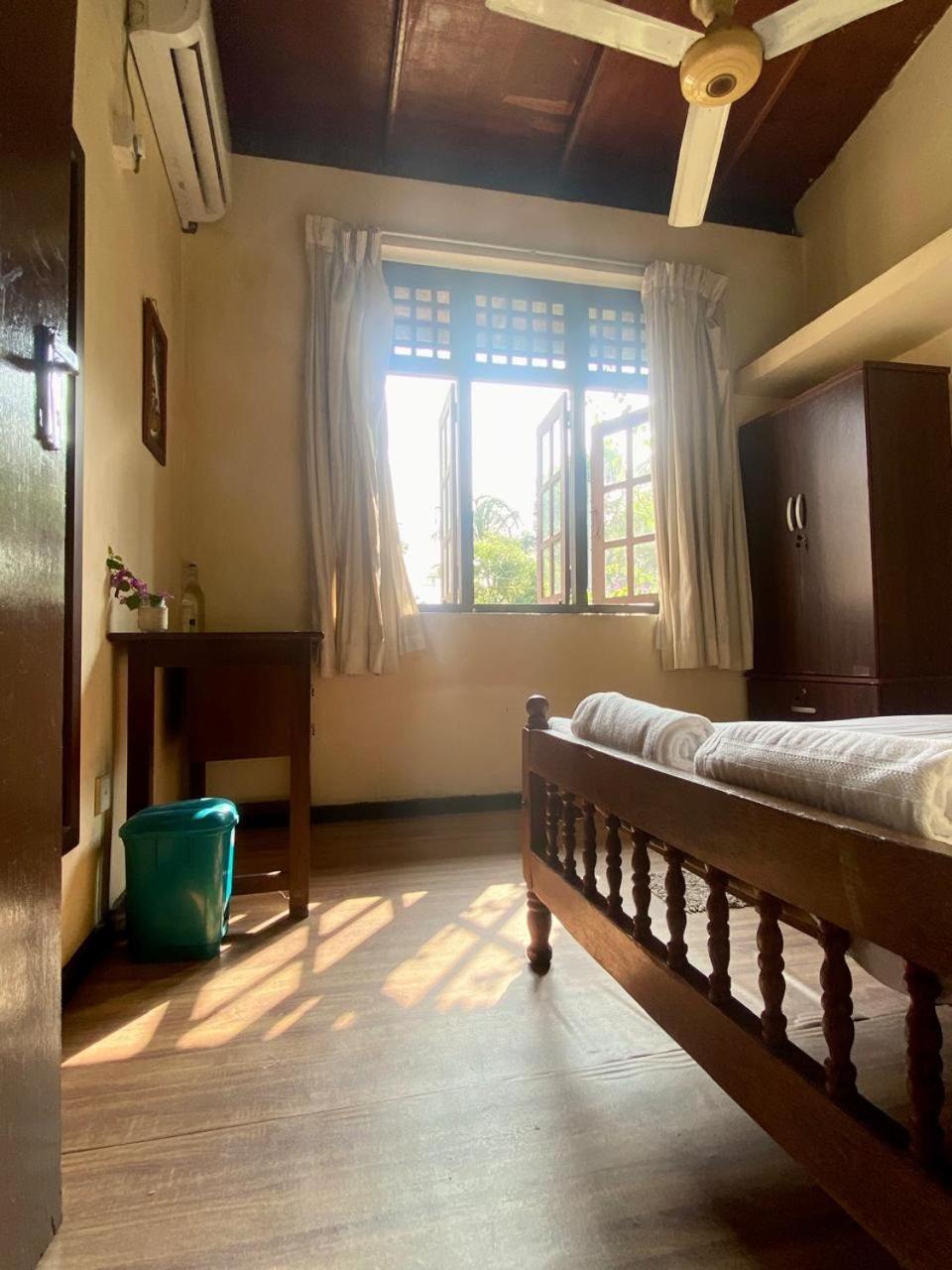 Noahs Ark Transit Stay Moratuwa Bagian luar foto