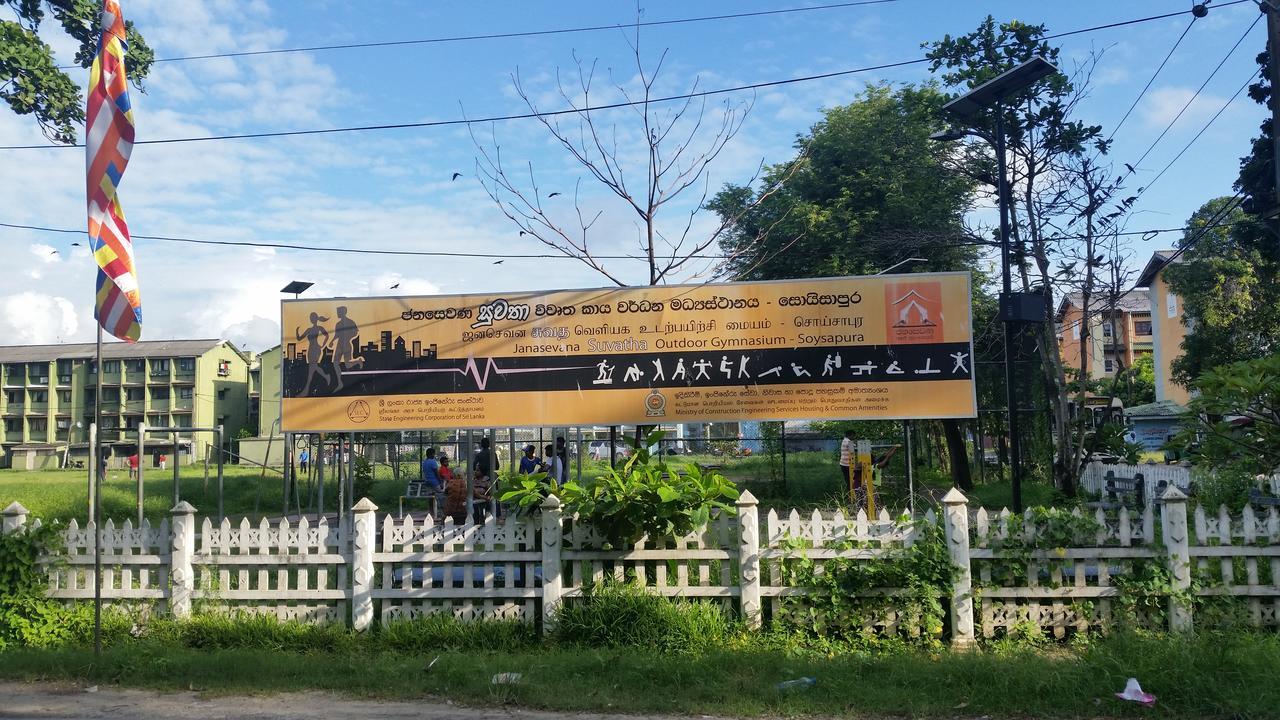 Noahs Ark Transit Stay Moratuwa Bagian luar foto